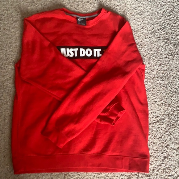 Nike Other - Nike Crew sweatshirt